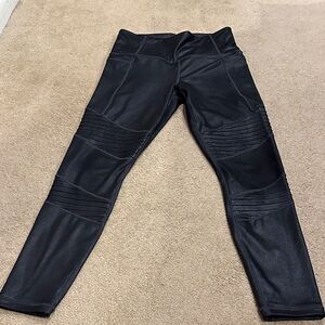 Athleta Black Textured Leggings